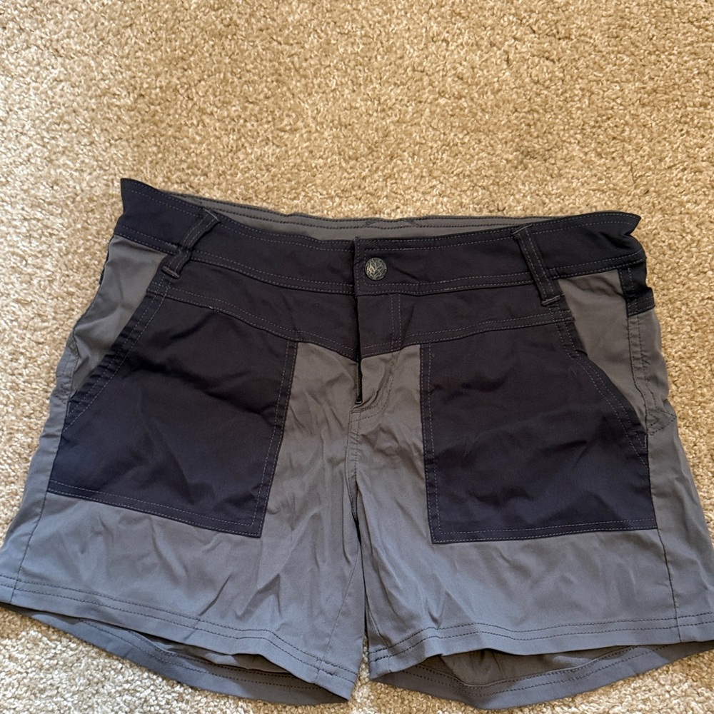 Prana Two-Tone shorts
